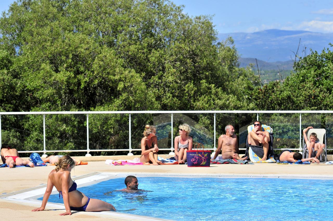 Vtf Le Castelet Otel Saint Aygulf Dış mekan fotoğraf