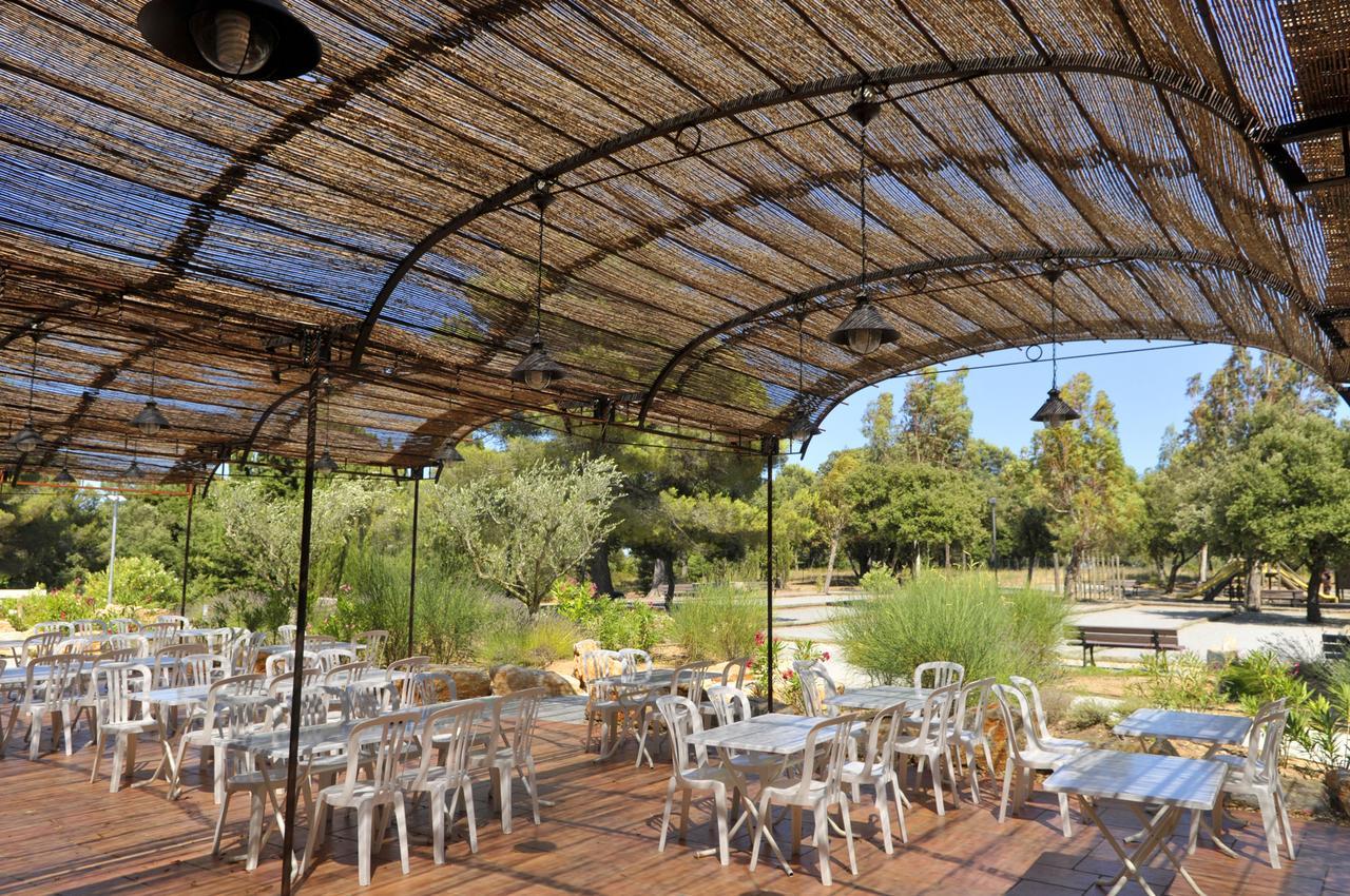 Vtf Le Castelet Otel Saint Aygulf Dış mekan fotoğraf